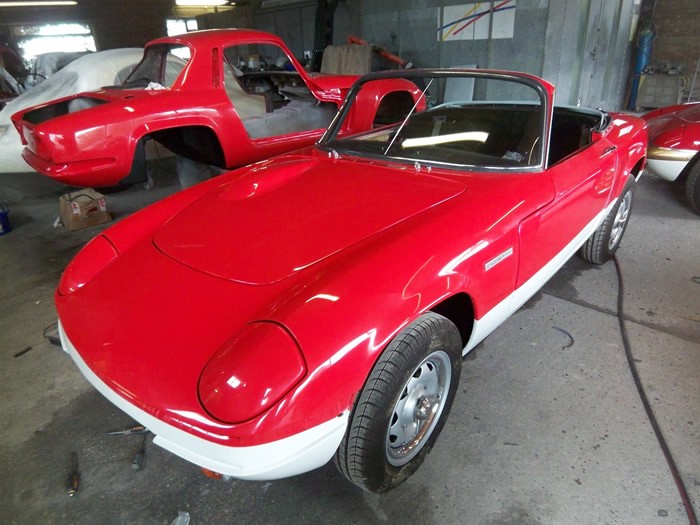Lotus Elan Sprint after restoration in red with a white lower body